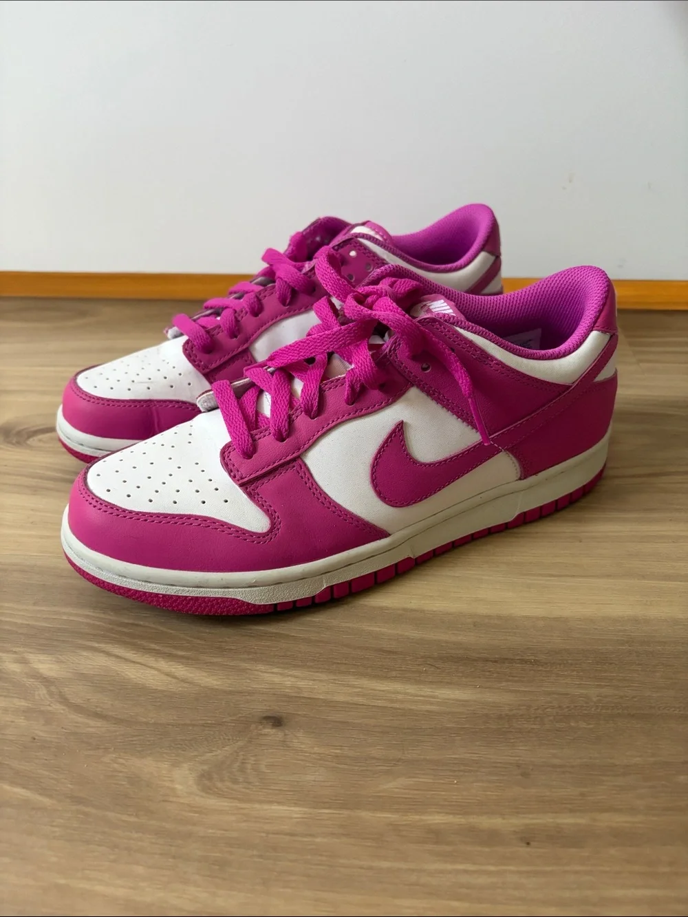 Nike White and Hot Pink Low-Top Sneakers